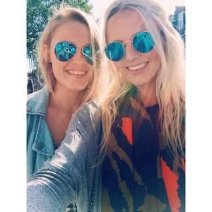 Meet your Posher, Lauren